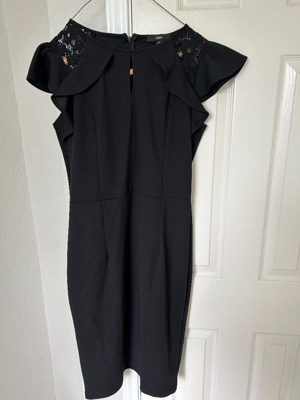 Knitee Ruffle Trim Lace Sheath Dress - Black - Size Large (12-14)